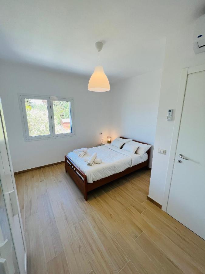 A Casa Di Tinny Barbusi Bagian luar foto